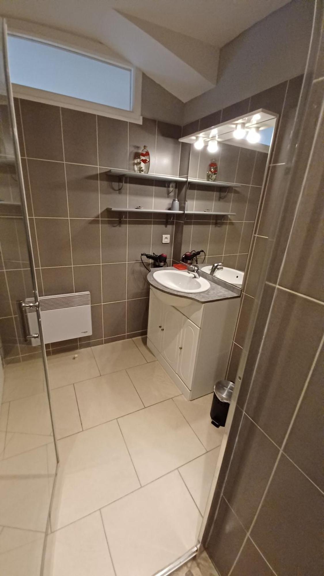 Gite Les Deux Meules Sainte-Colombe  Exteriör bild